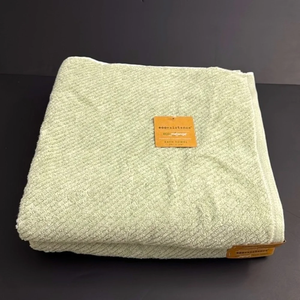 8pc ECOEXISTENCE Eco-Melange Diagonal Stripes Bath Towel Set - Calla Green